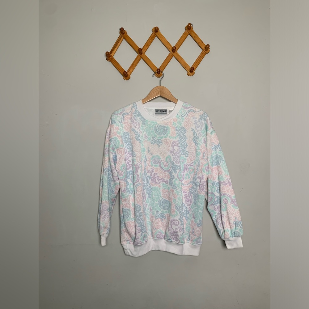 NWT 90s Style Women’s Vintage Multicolor Retro Print Fleece Sweatshirt SZ L